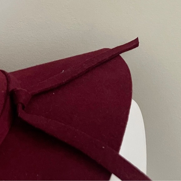 Wool Burgundy Women\'s Hat Chic Classy Fall Winter Workwear Statement